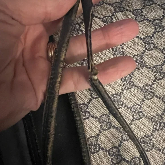 CLASSIC GUCCI monogram CROSSBODY